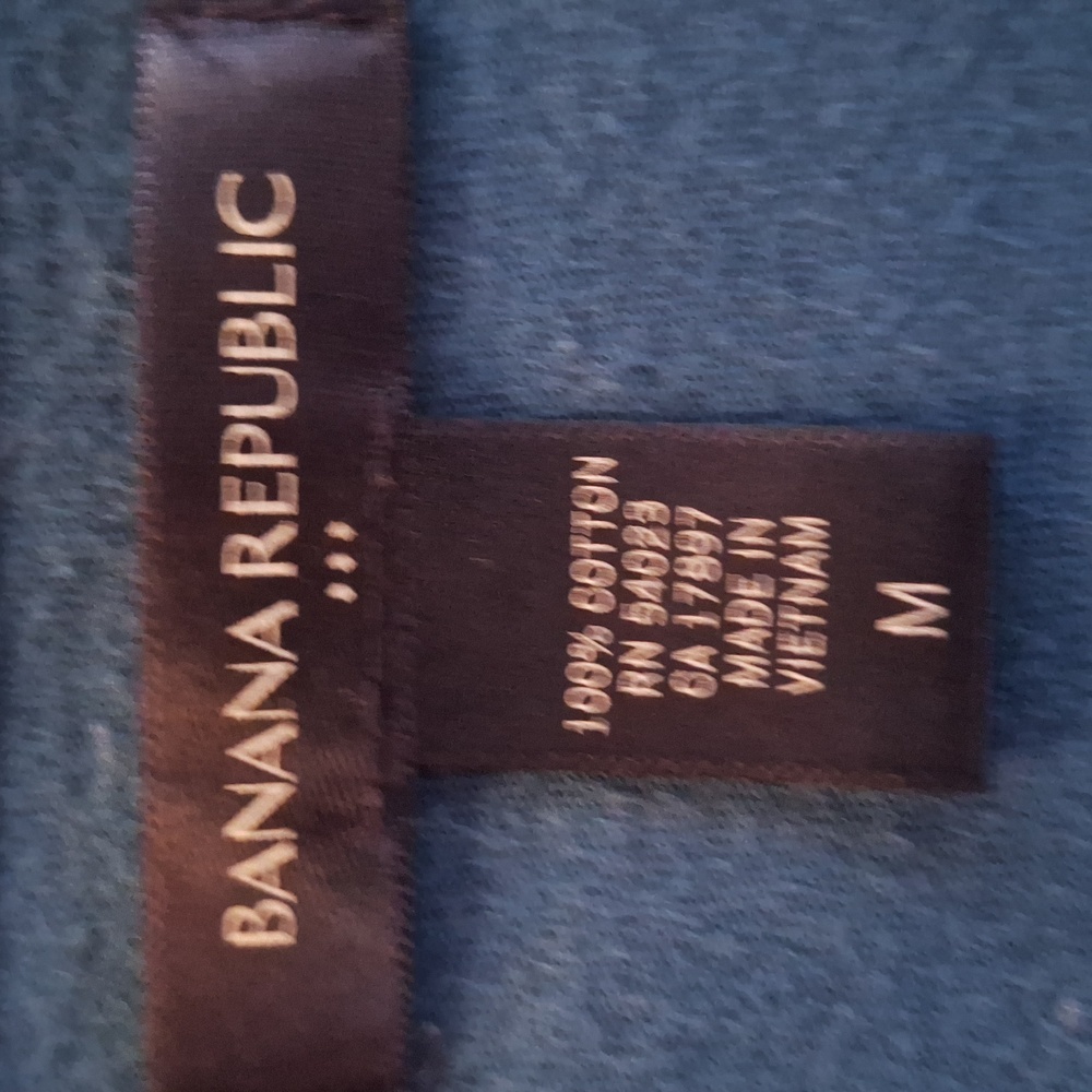 Banana Republic Women's Size: Medium Short Sleeved Top  Turquoise Blue Shirt 💙 - Picture 4 of 8
